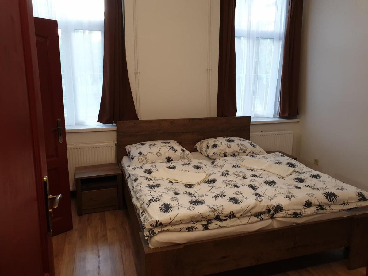 Guest House Orczy Park Будапеща Екстериор снимка